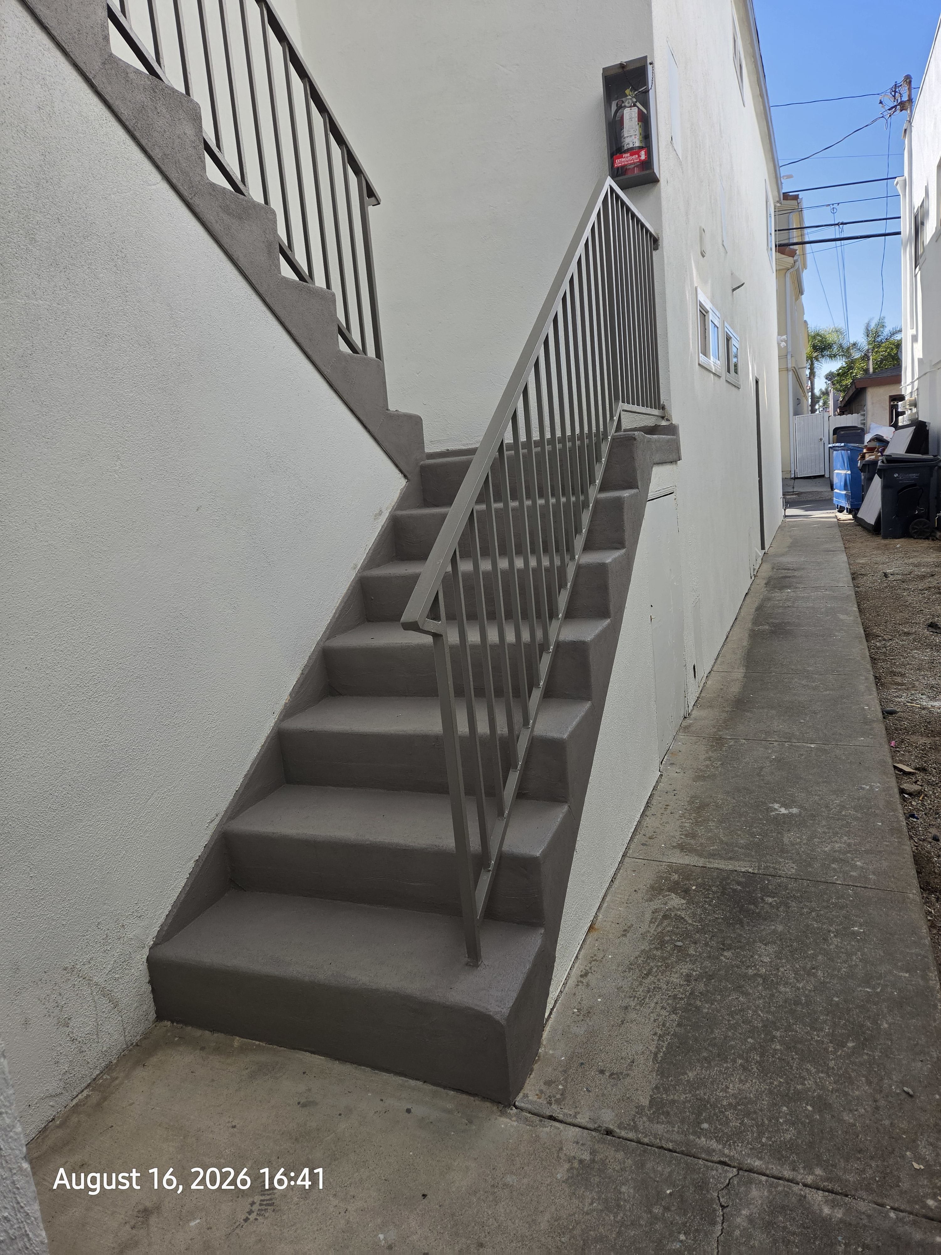 319 14th St – photo 2