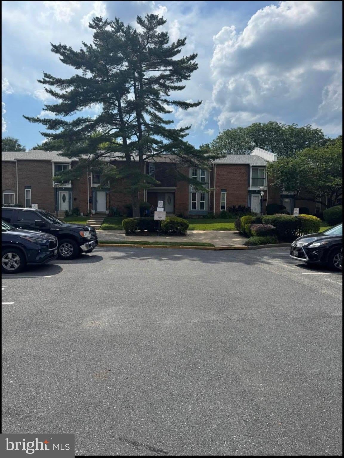 11124 OAK LEAF Drive – photo 2