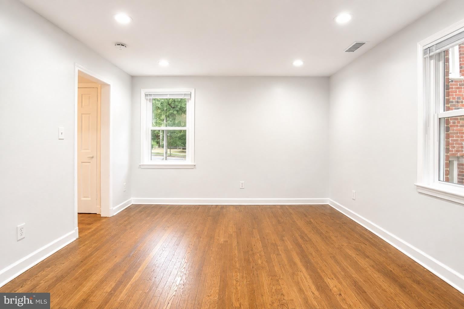 3927 PENNSYLVANIA Avenue SE – photo 4