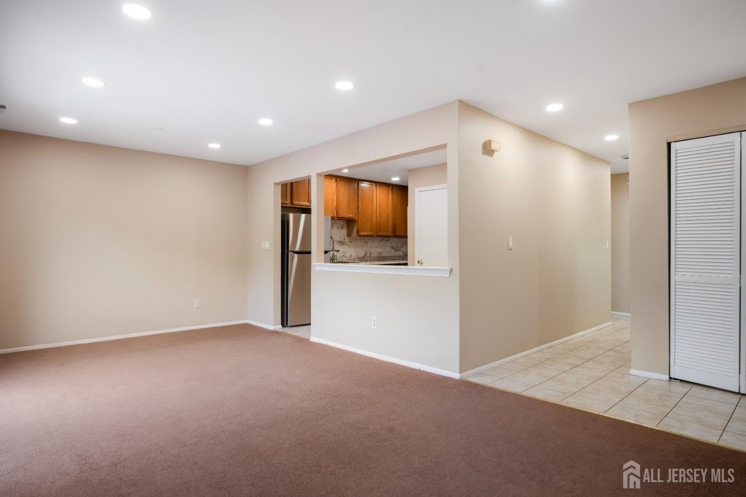 4410 Birchwood Court – photo 3