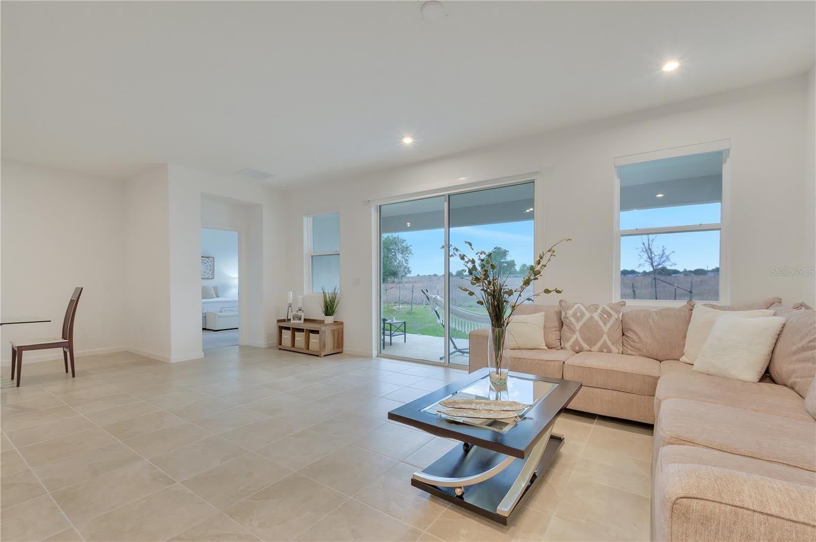 1098 Boardwalk Place – photo 3