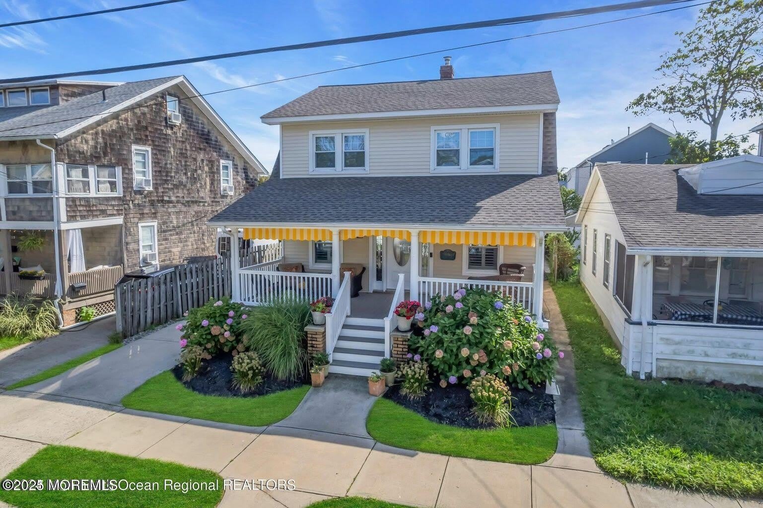 321 14Th Avenue – photo 2