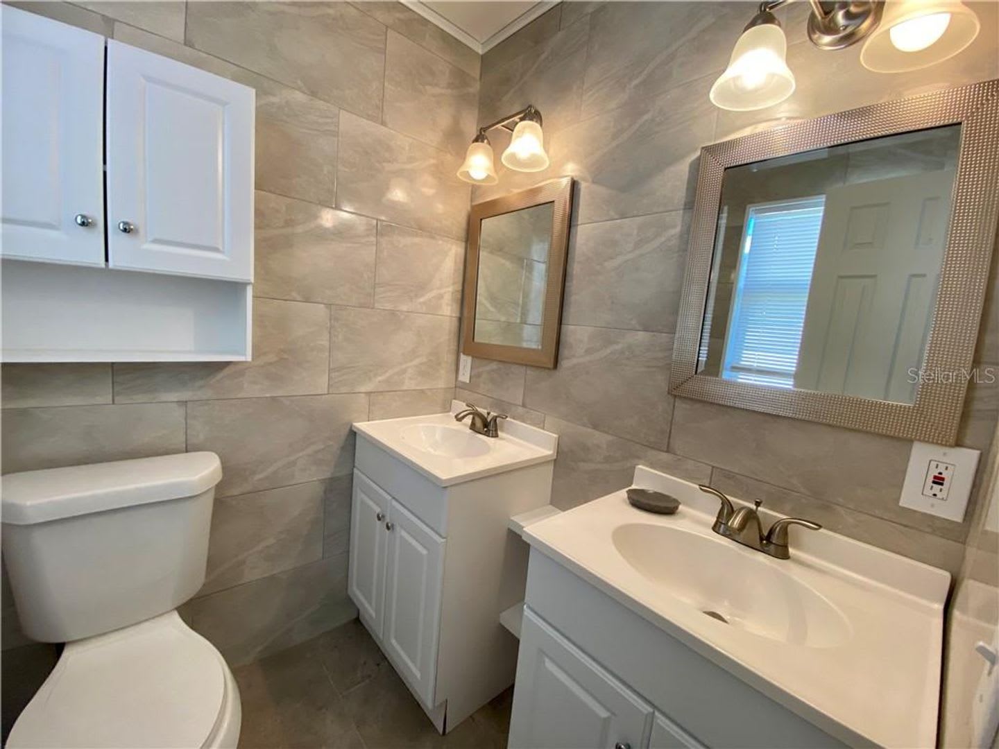 769 Greenway Place – photo 4