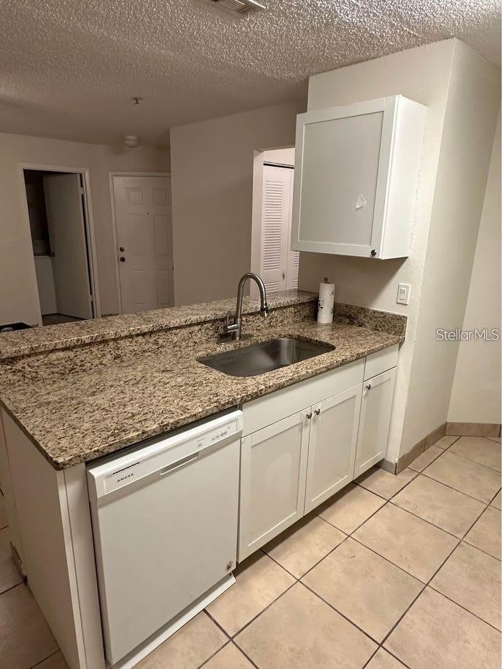 976 LEEWARD Place – photo 5