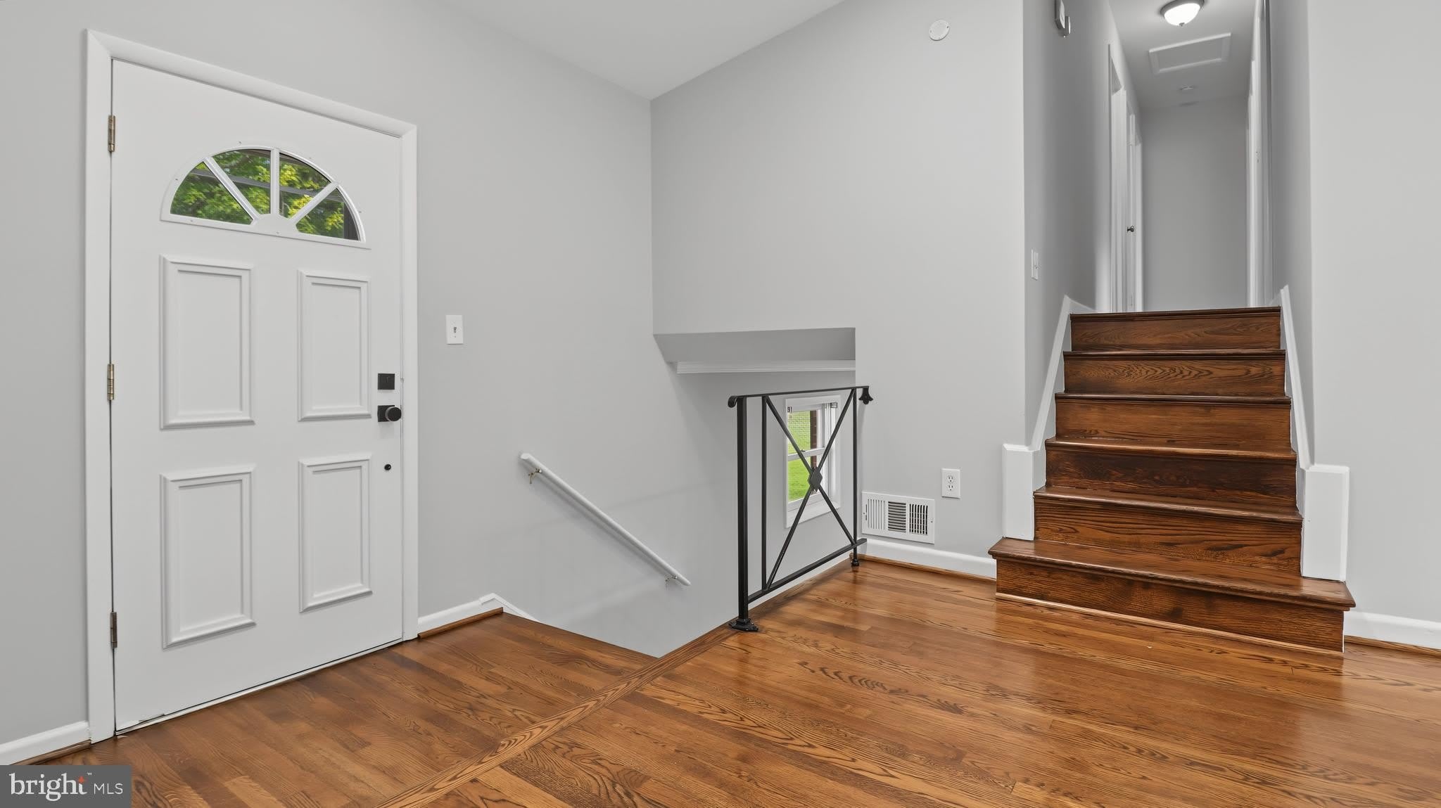 11419 LUND Place – photo 4