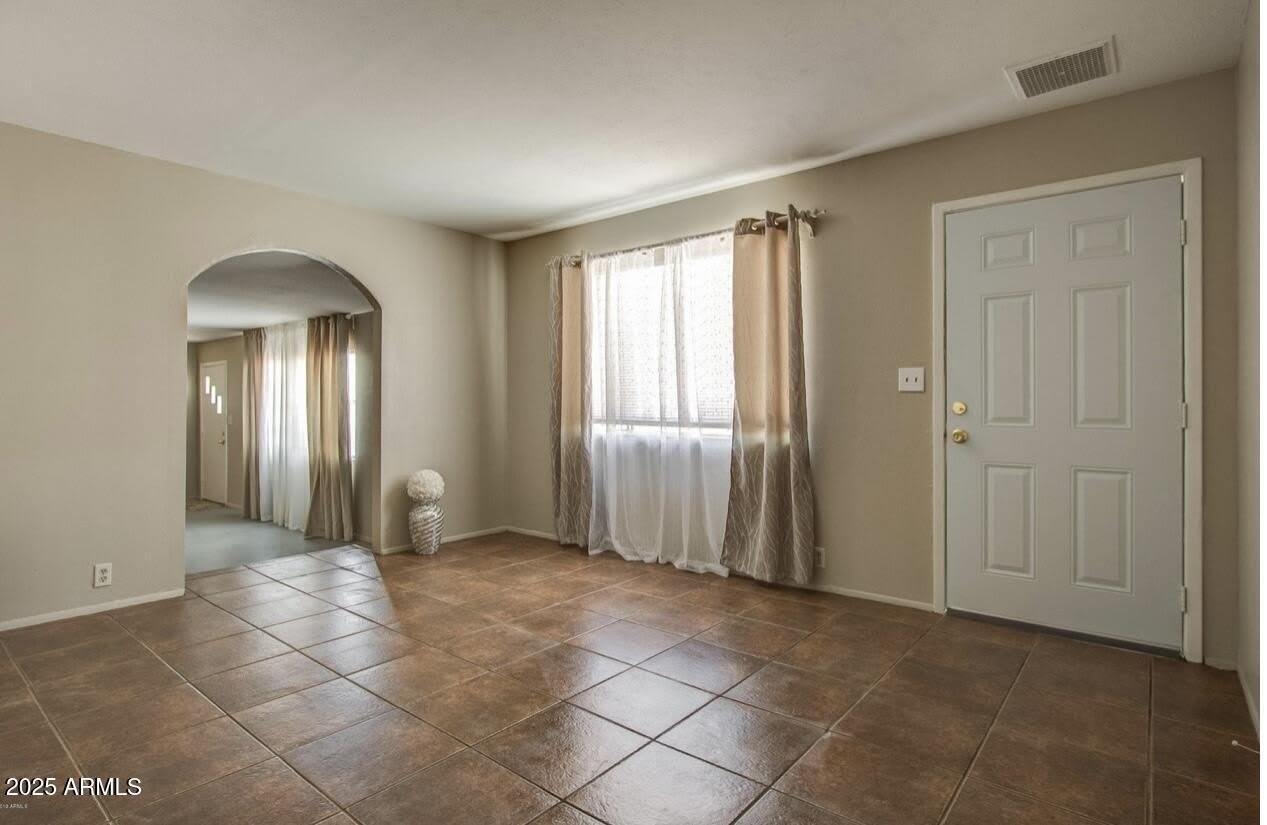 6445 S 32nd Street – photo 2