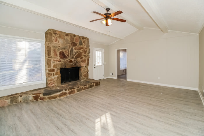 2824 Knightbridge Road – photo 3