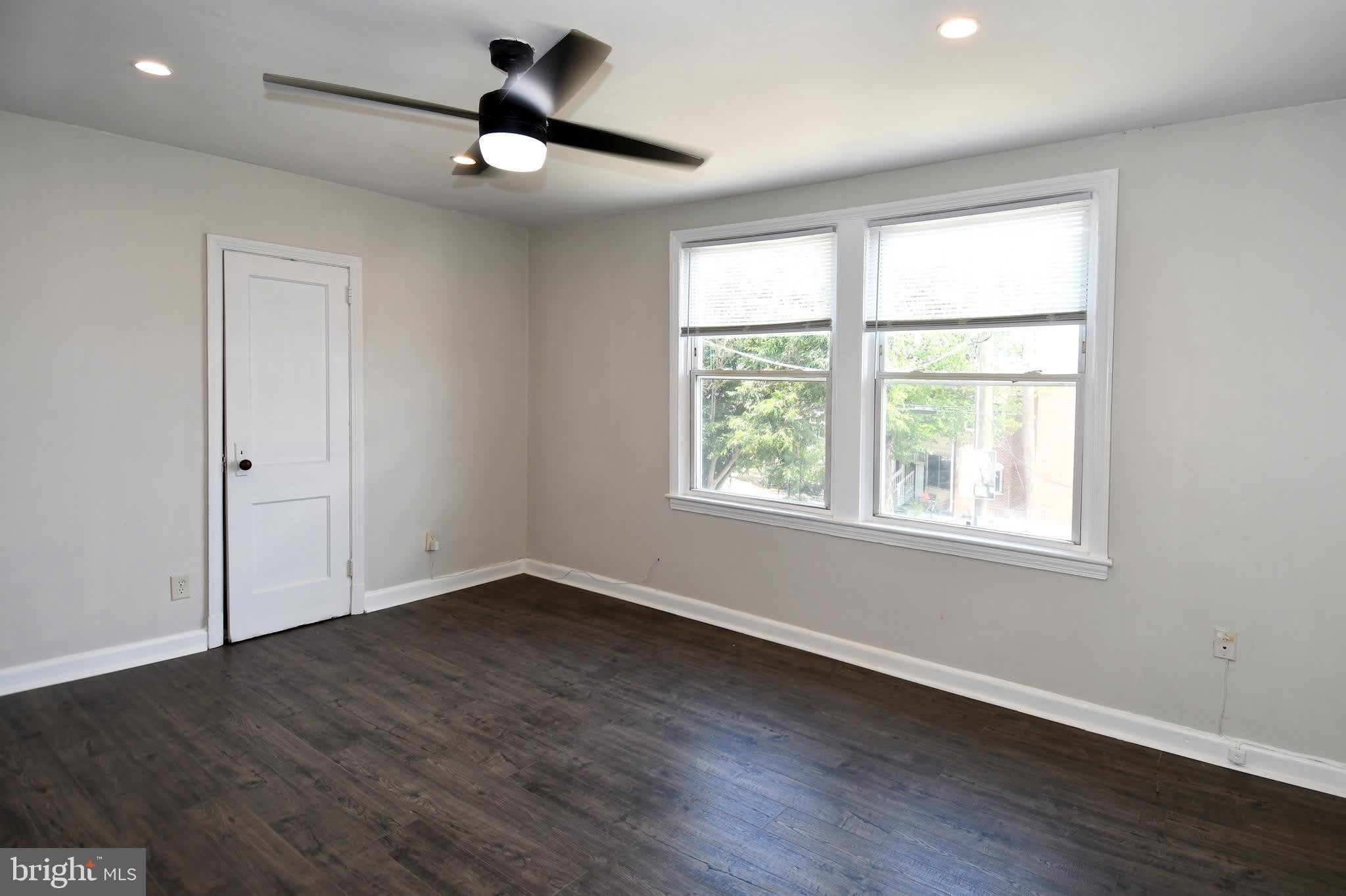1314 DOWNING Place NE – photo 4