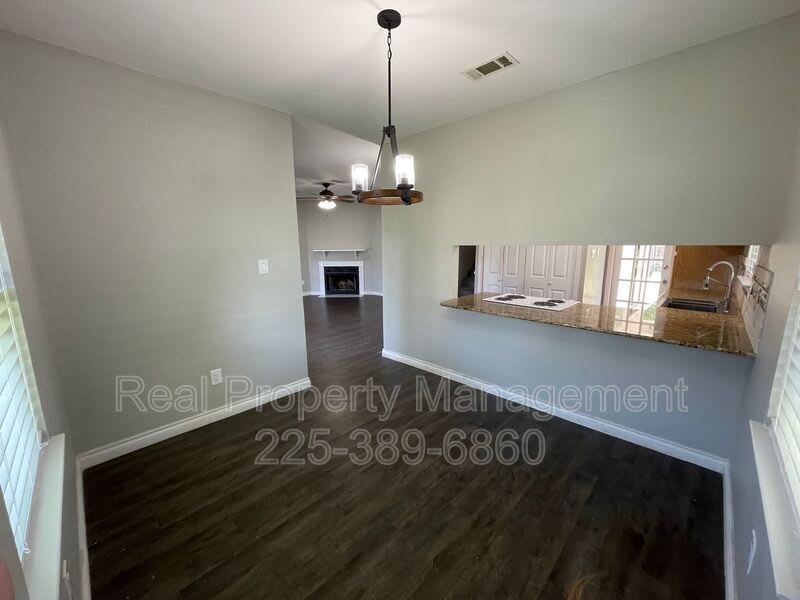 1531 Lila Ave. – photo 3