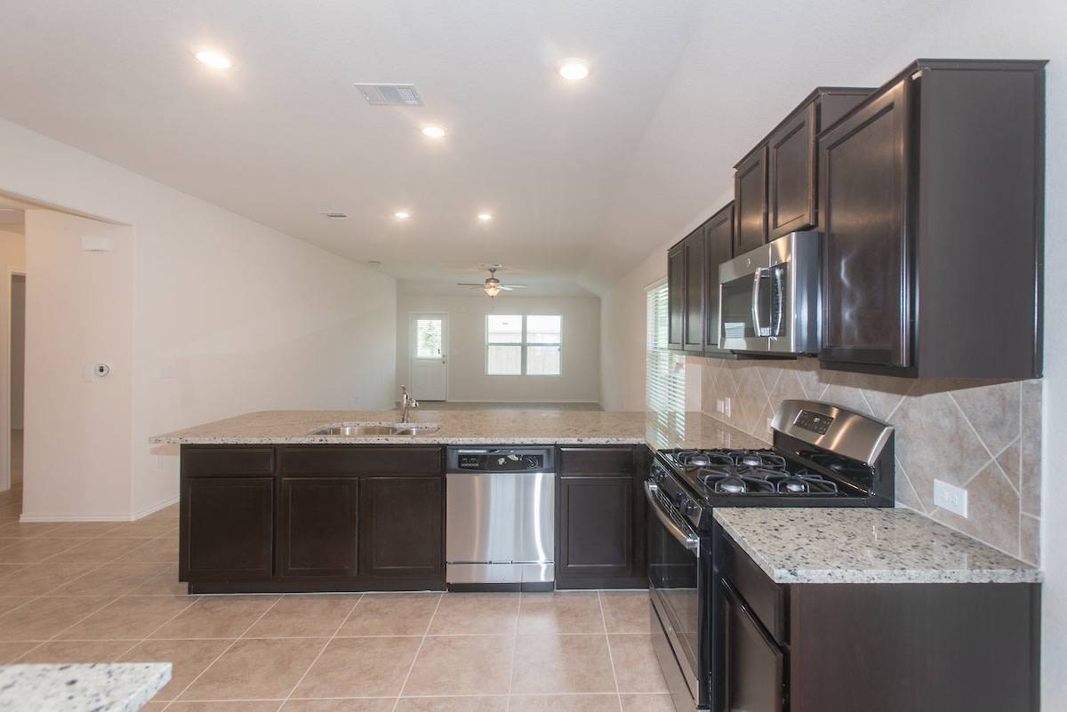 Updated Southeast Austin Single Story – photo 3