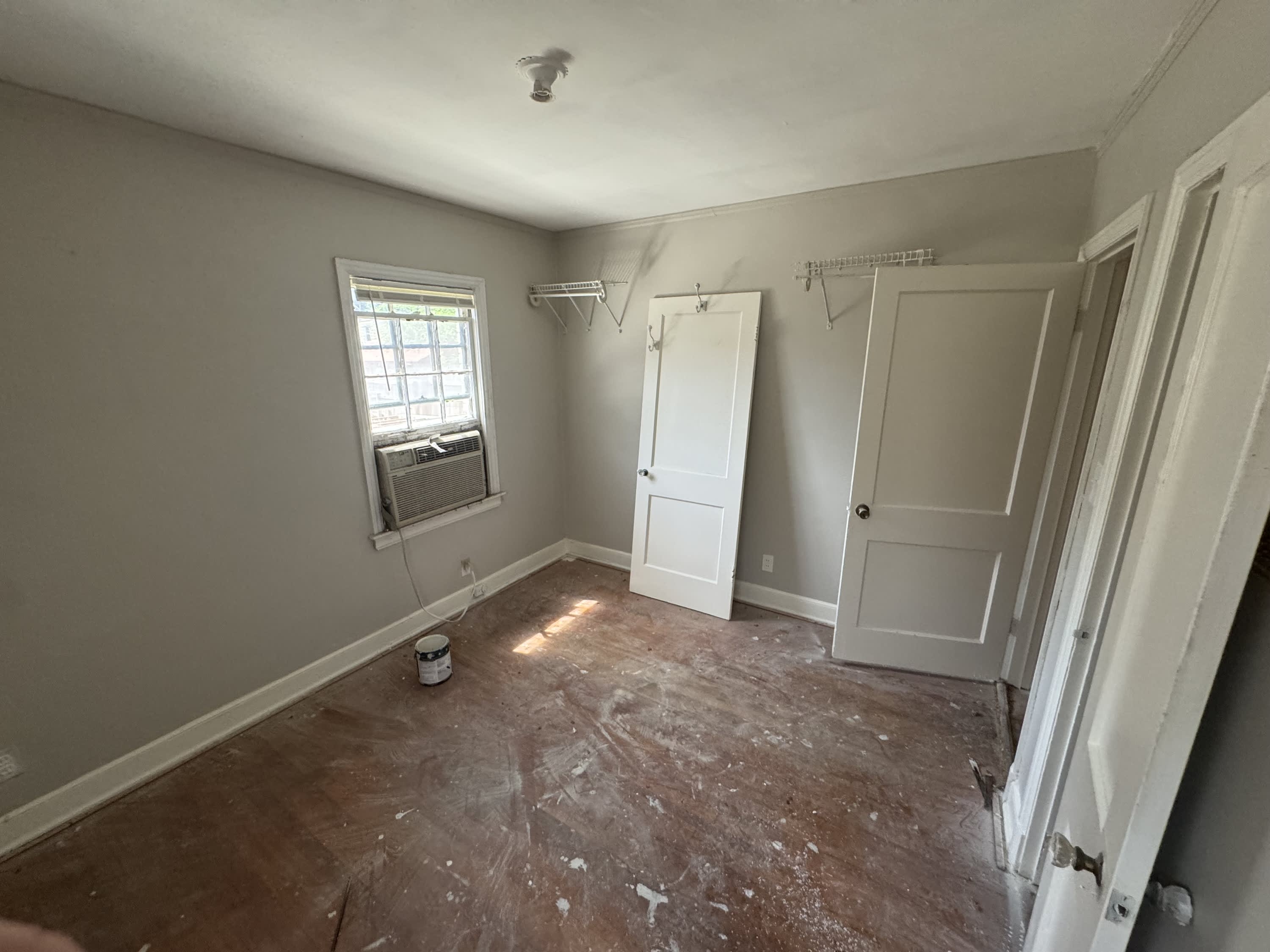 1071 North Avalon Street – photo 2
