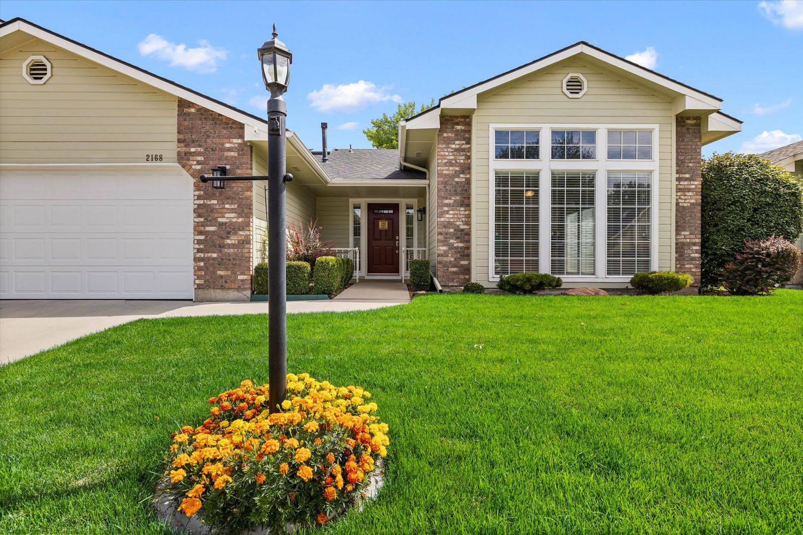 Spacious 3-Bedroom Meridian Home with Two Living Areas & EV Charging – photo 3