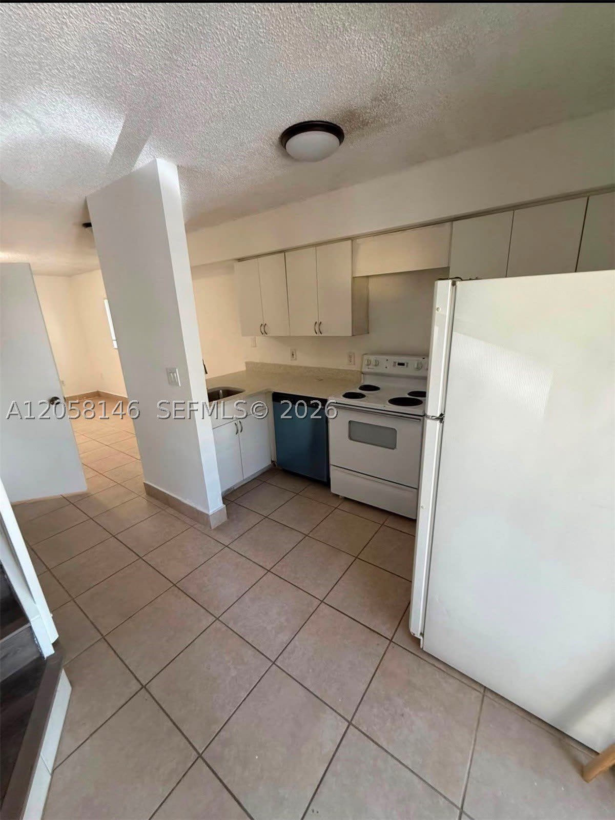 1650 NW 25th Ave – photo 2