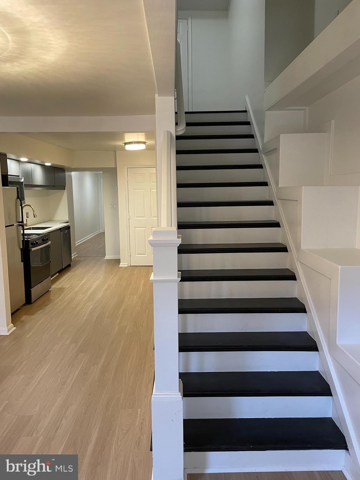 2016 10TH Street NW – photo 2