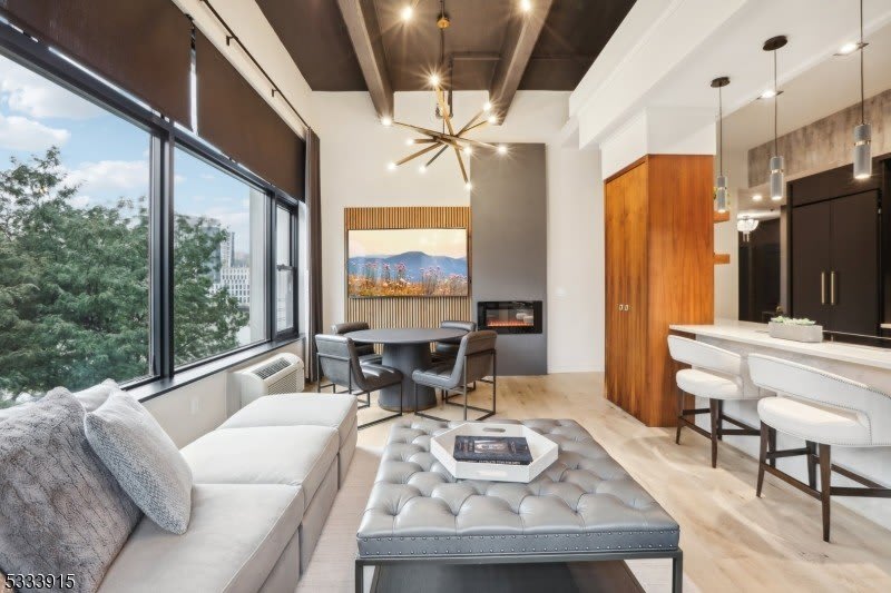 1500 Washington St – photo 5