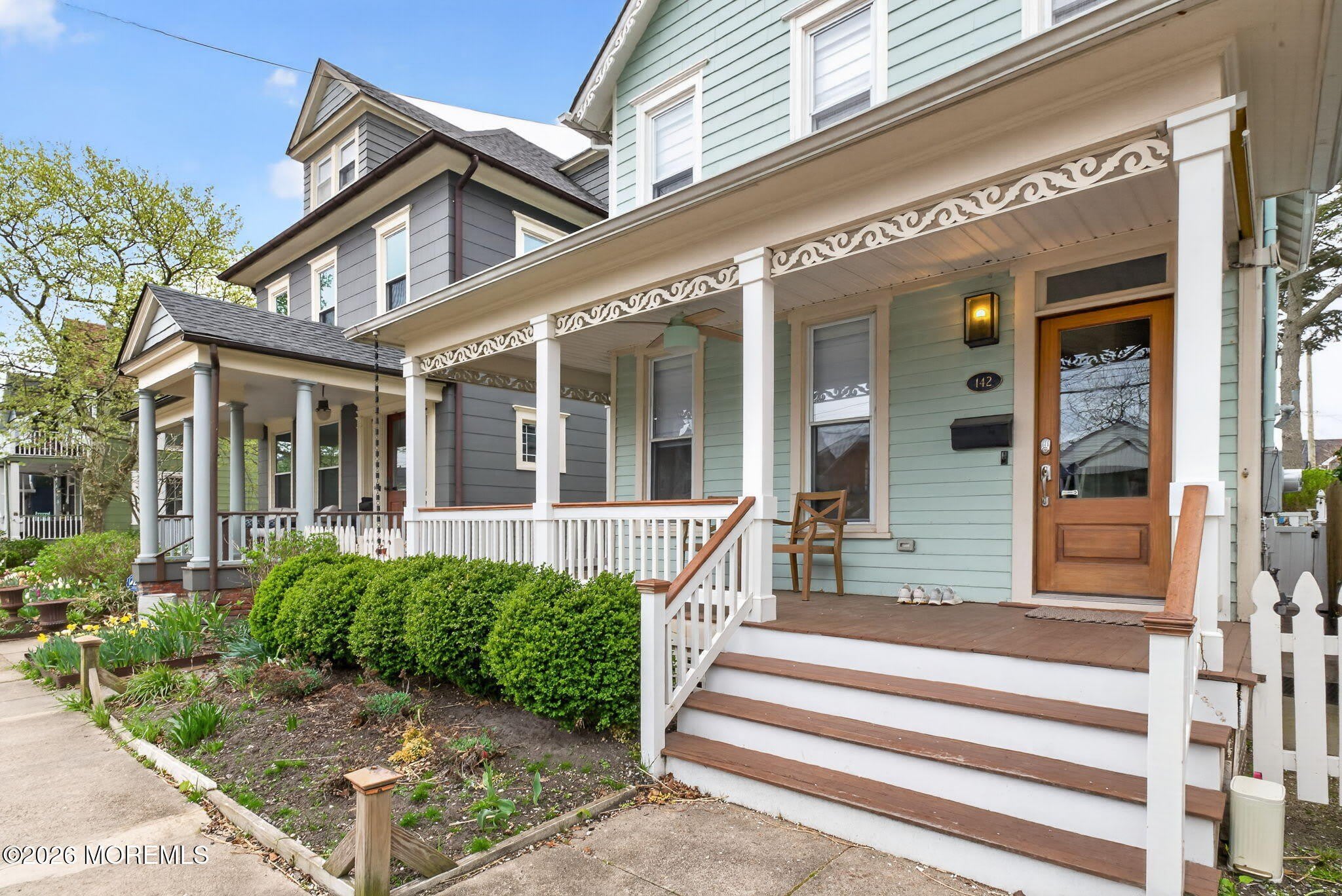 142 Heck Avenue – photo 2