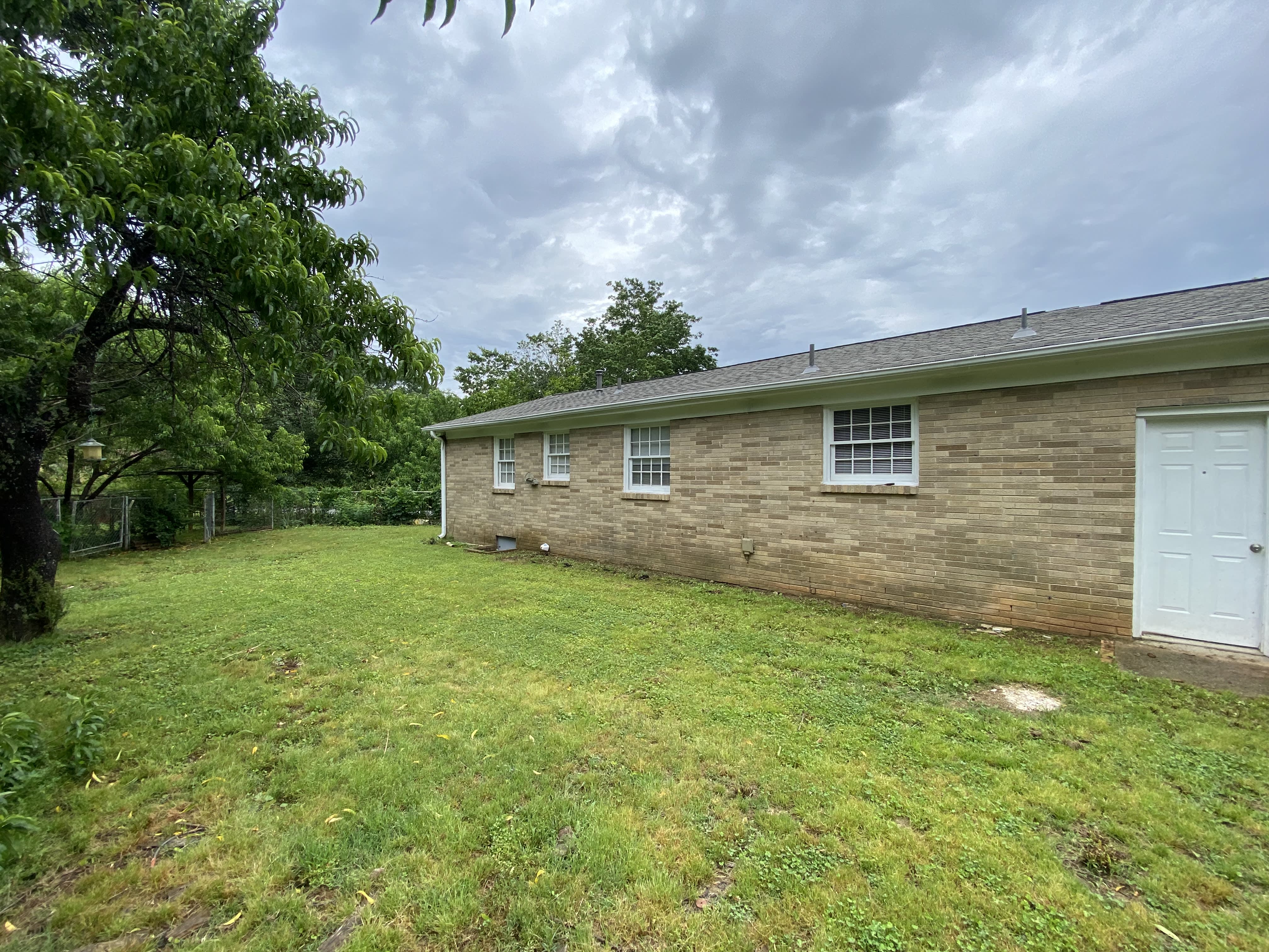 2408 Springhill Rd NW – photo 5