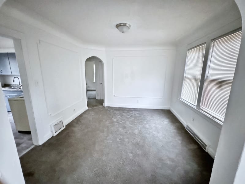 9227 Grayton Street – photo 4