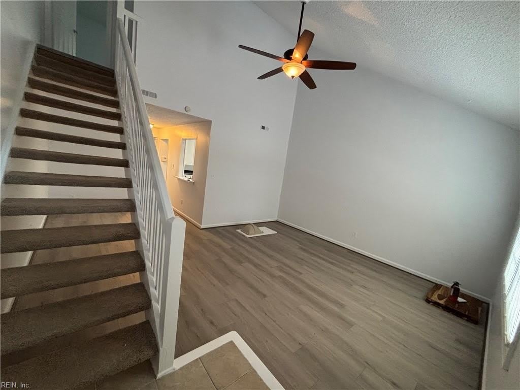 1105 Vermilya CT – photo 3