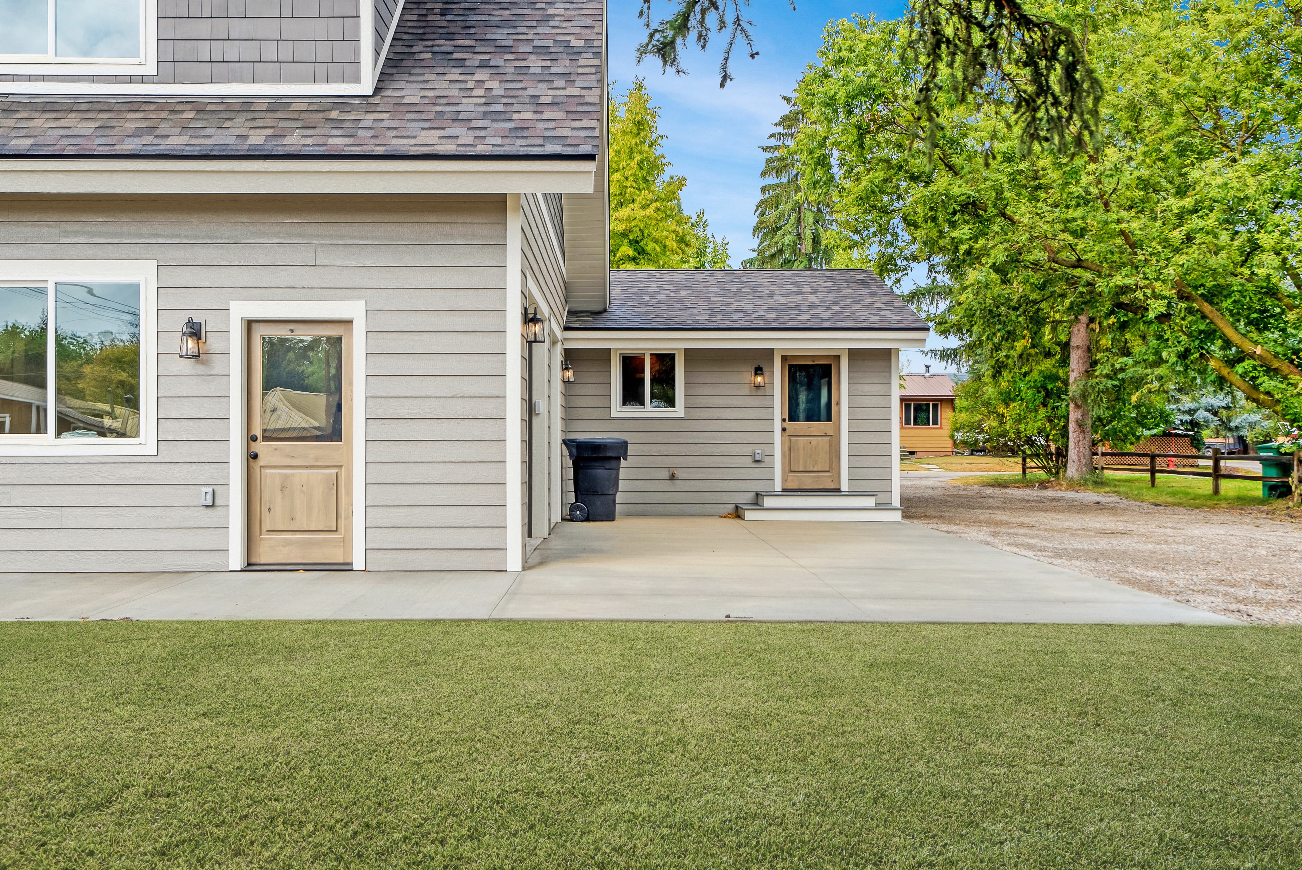 921 Columbia Avenue – photo 3
