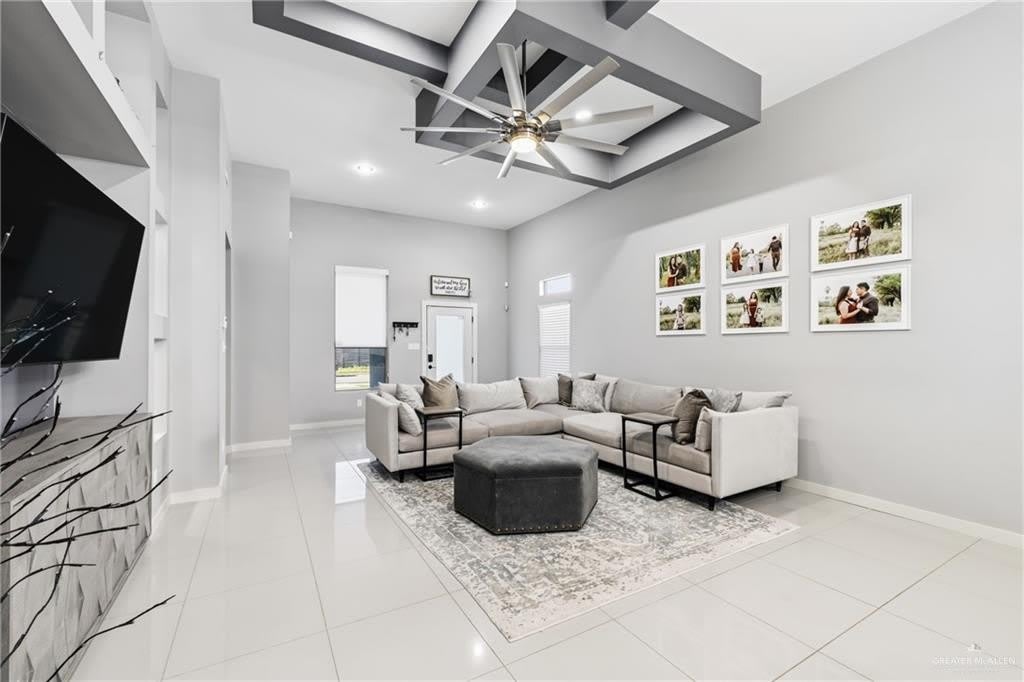 921 Casa Blanca Drive – photo 3