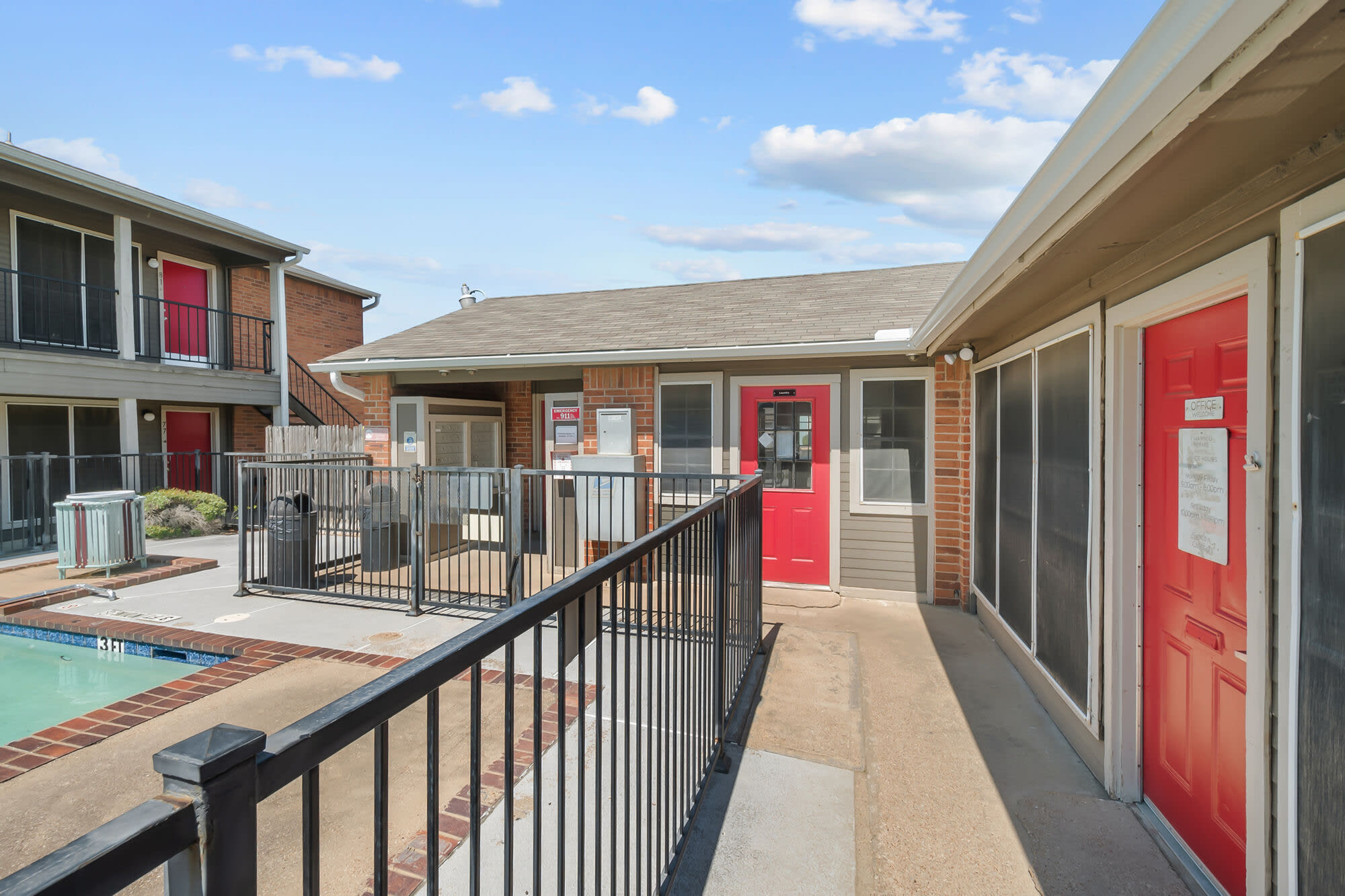 Parkwood Square Estates – photo 5