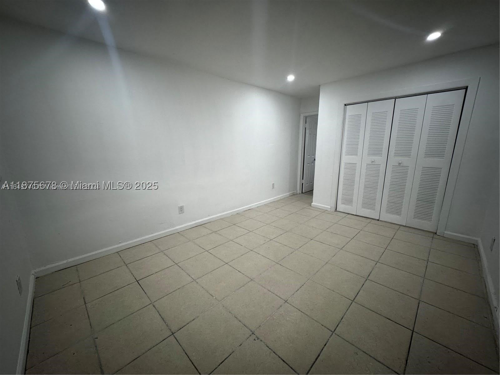 2481 Nw 13Th Ct – photo 5