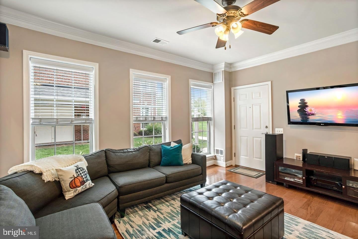 42816 Lauder Terrace – photo 3