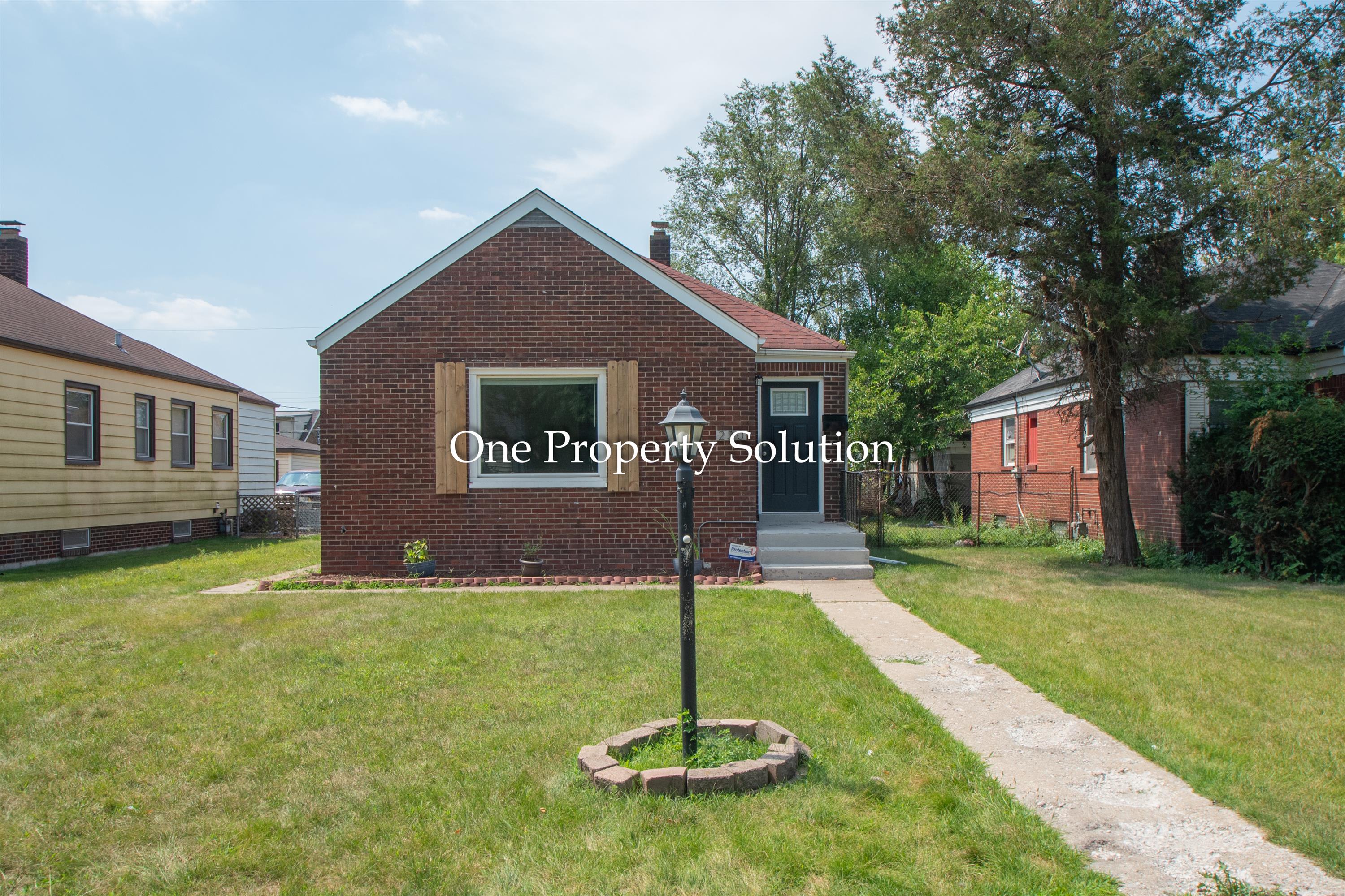 230 Taft Place – photo 2