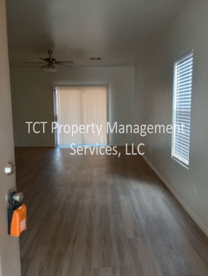 7922 West Chickasaw Street – photo 3