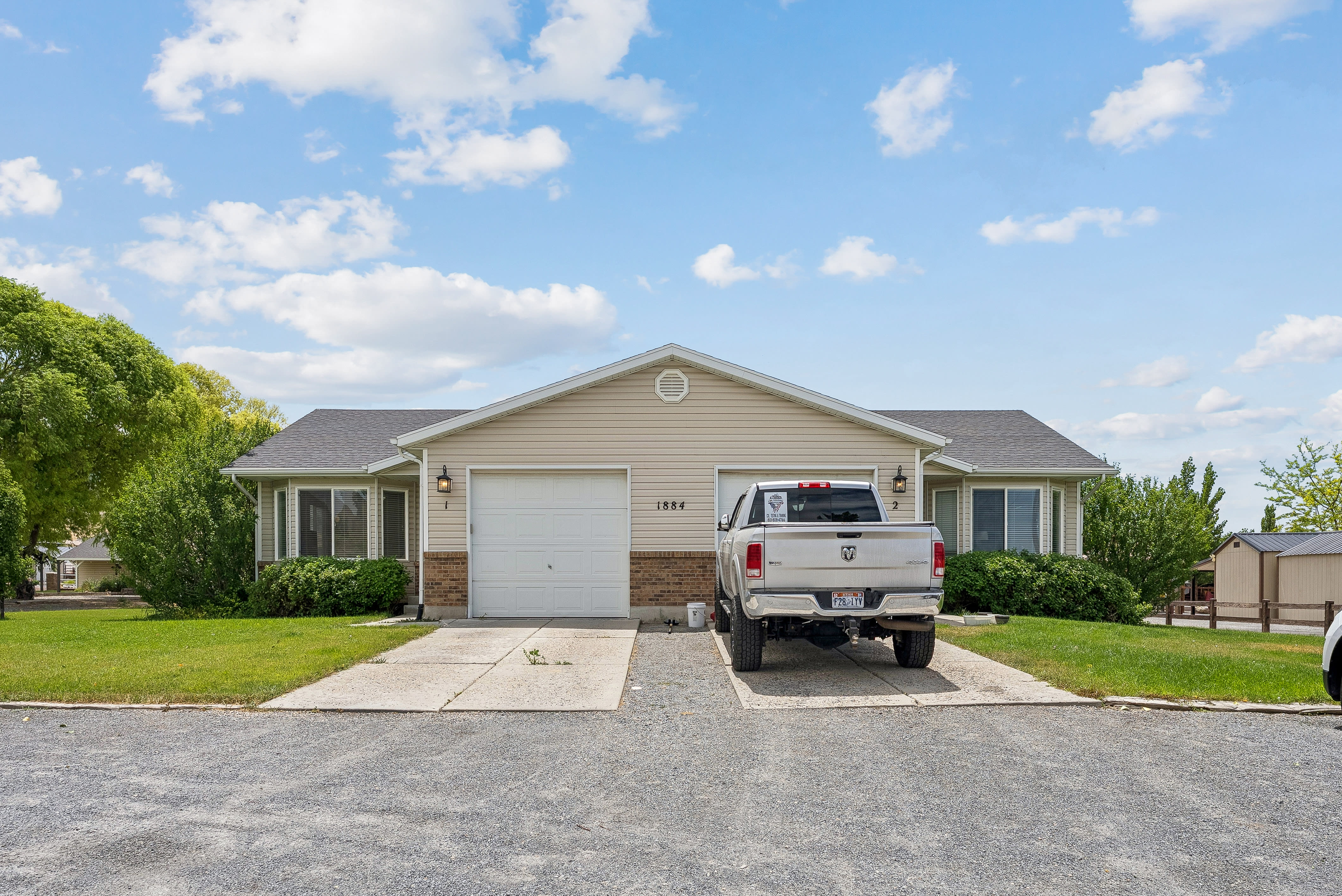 1884 Shepard Ln – photo 4