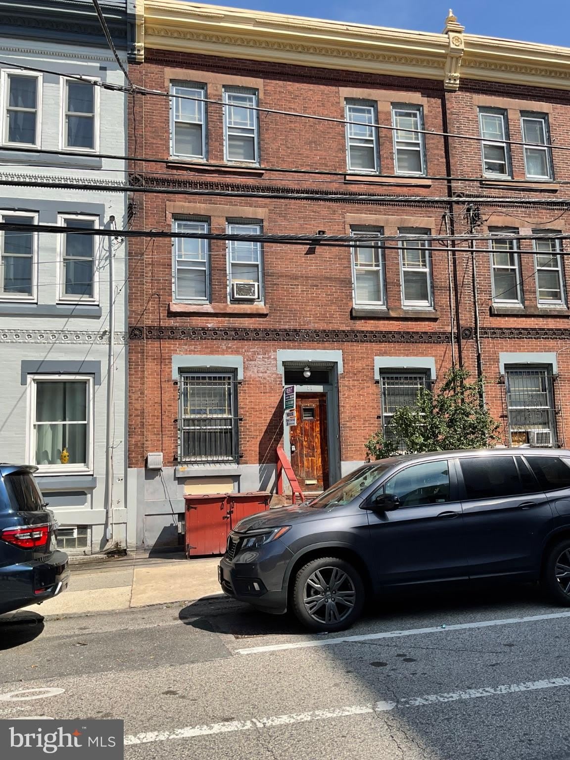 11 S 43 Street – photo 1