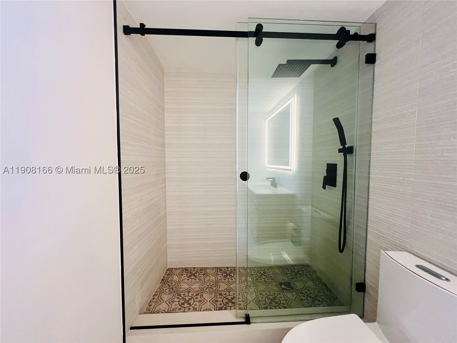 201 Jefferson Ave – photo 5