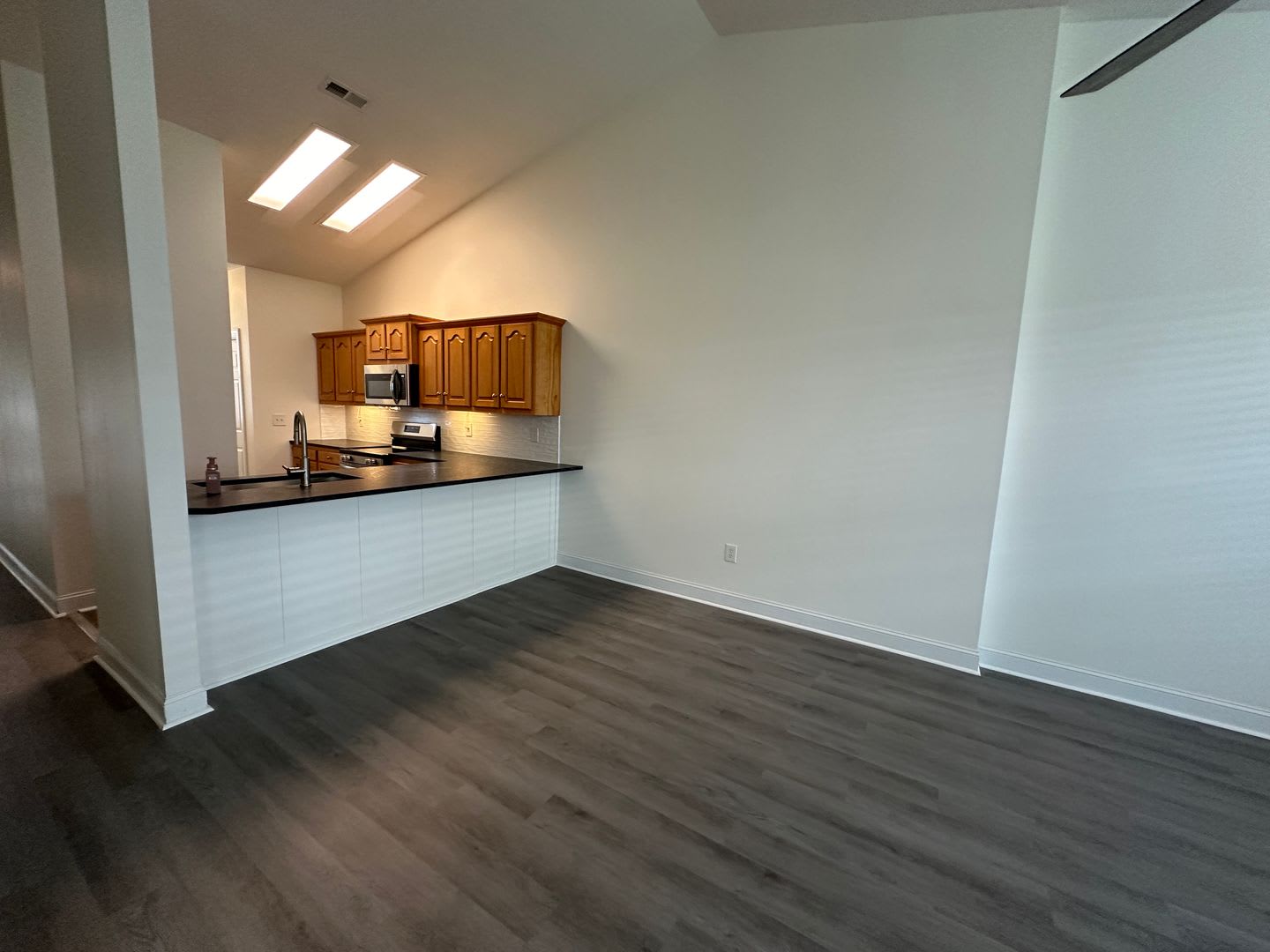 Available Now Beautifully Renovated 2Br 2Ba Condo For Rent In The Terraces In Denver Nc Close To Lake Norman – photo 5