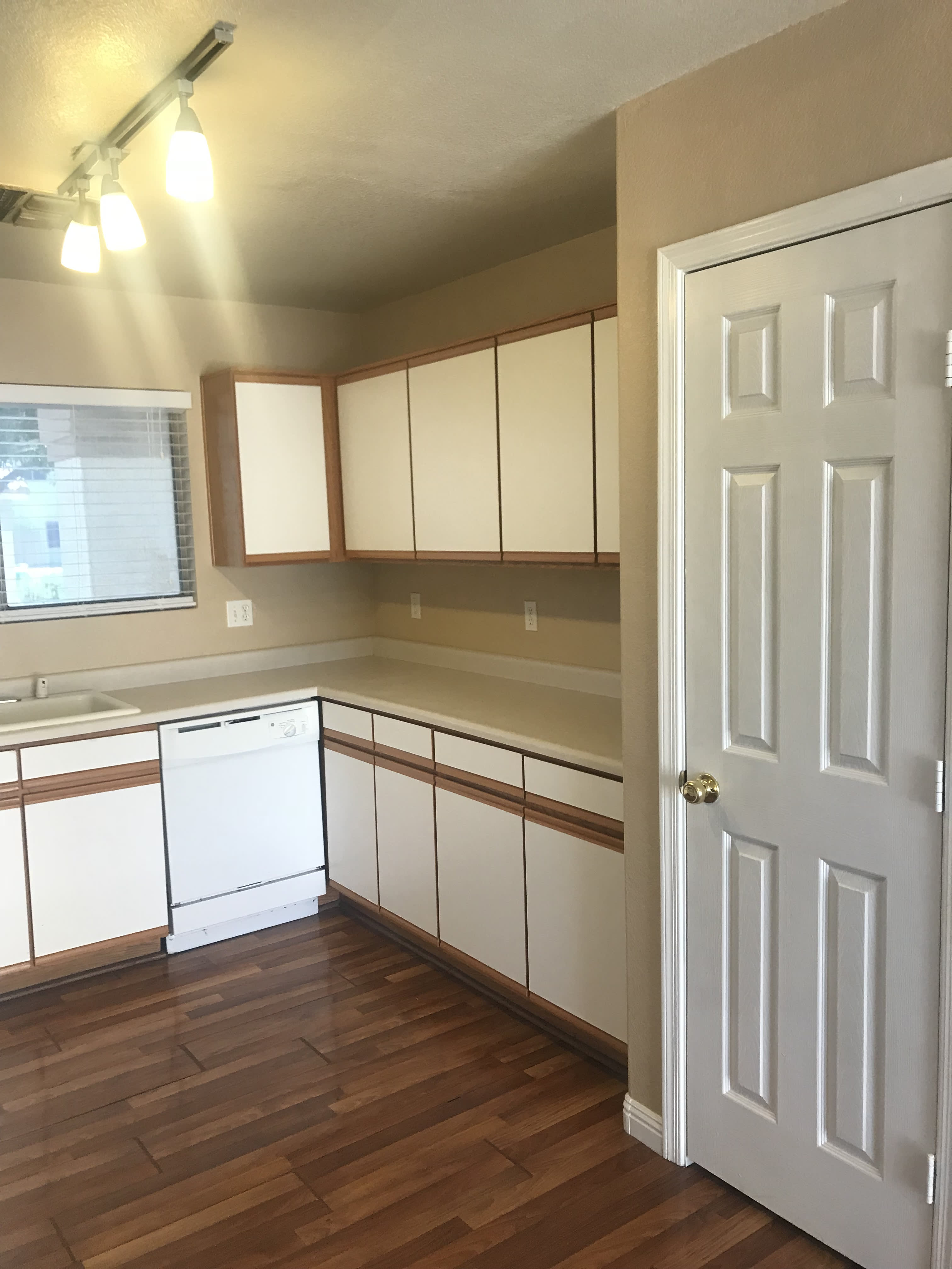 3924 S Nebraska St – photo 4
