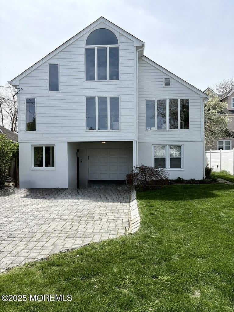 121 Bridge Avenue – photo 1