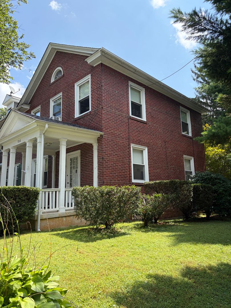 Beautiful Single Family Home in Wyomissing! – photo 2