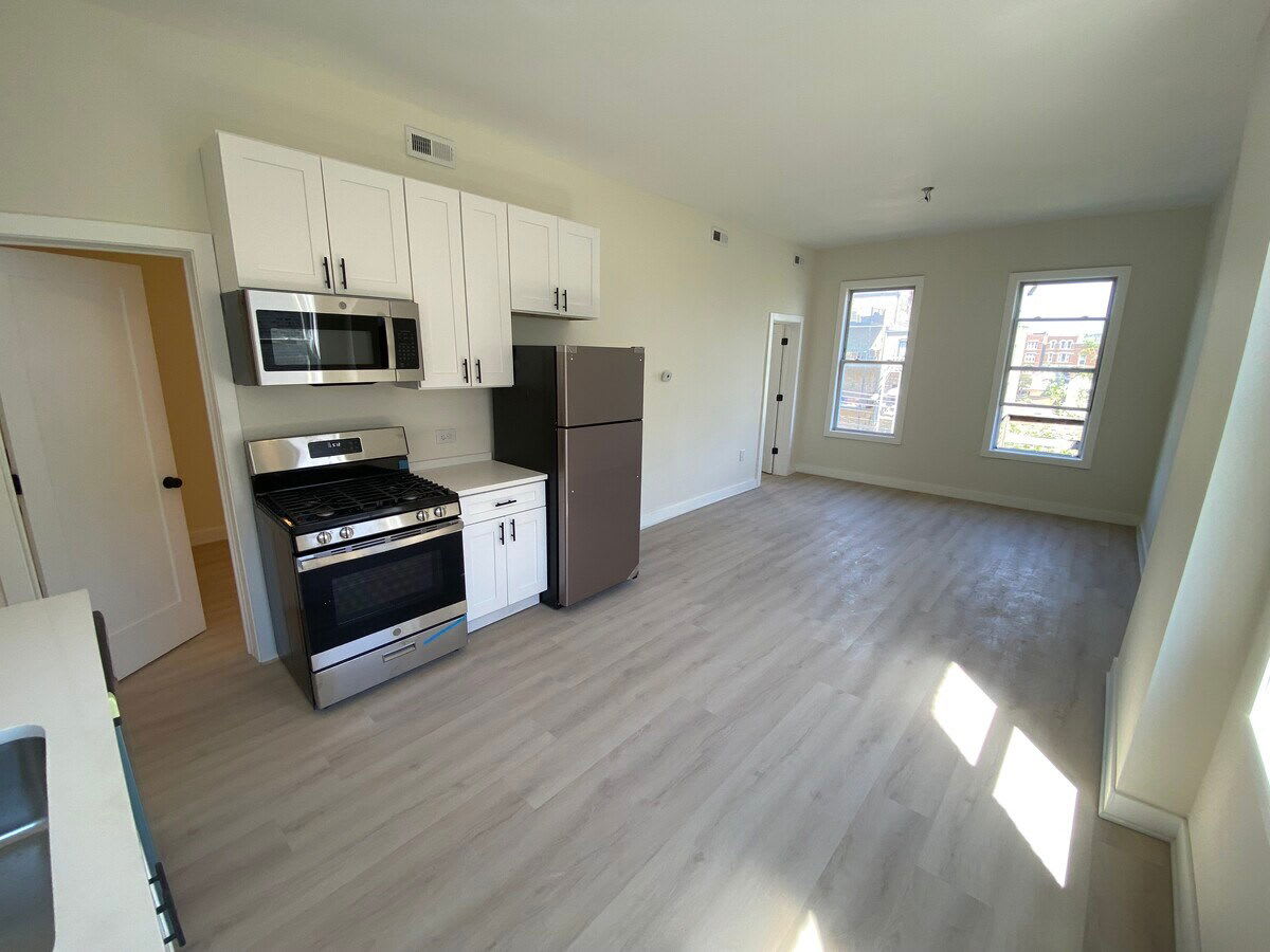1322 West Ohio Street – photo 4