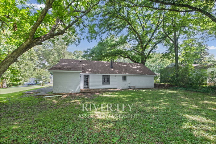 895 Brownlee Road – photo 3