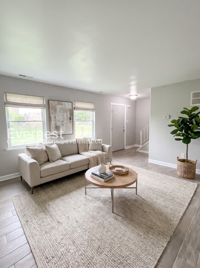 3355 Dill Avenue – photo 2