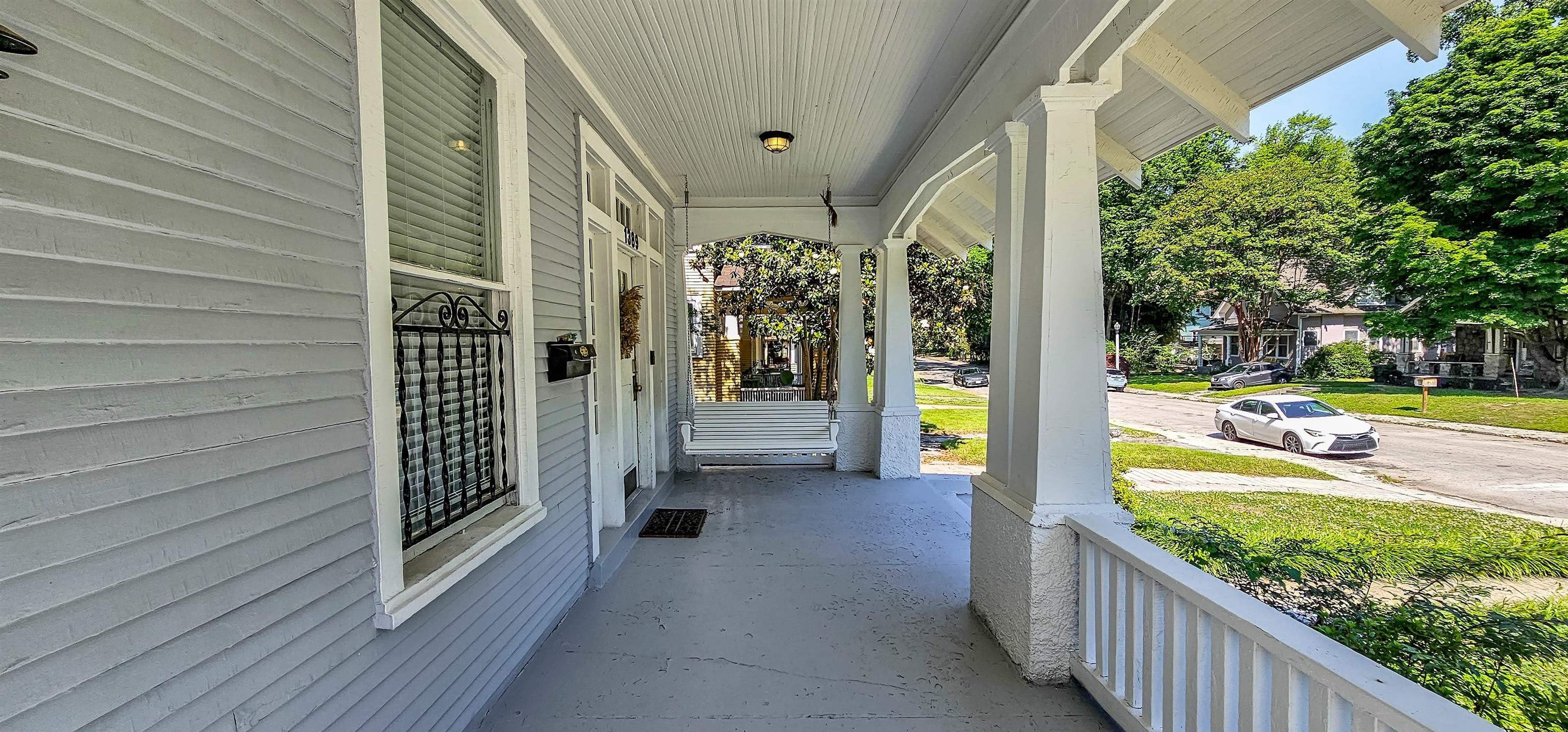 1389 Agnes Pl – photo 5
