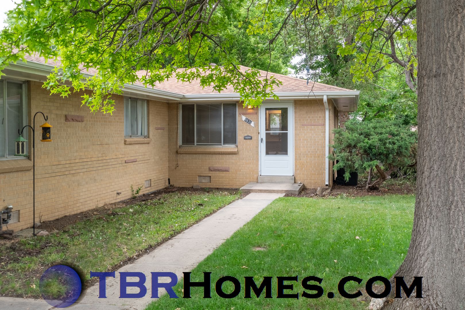8630 W 62nd Pl – photo 1
