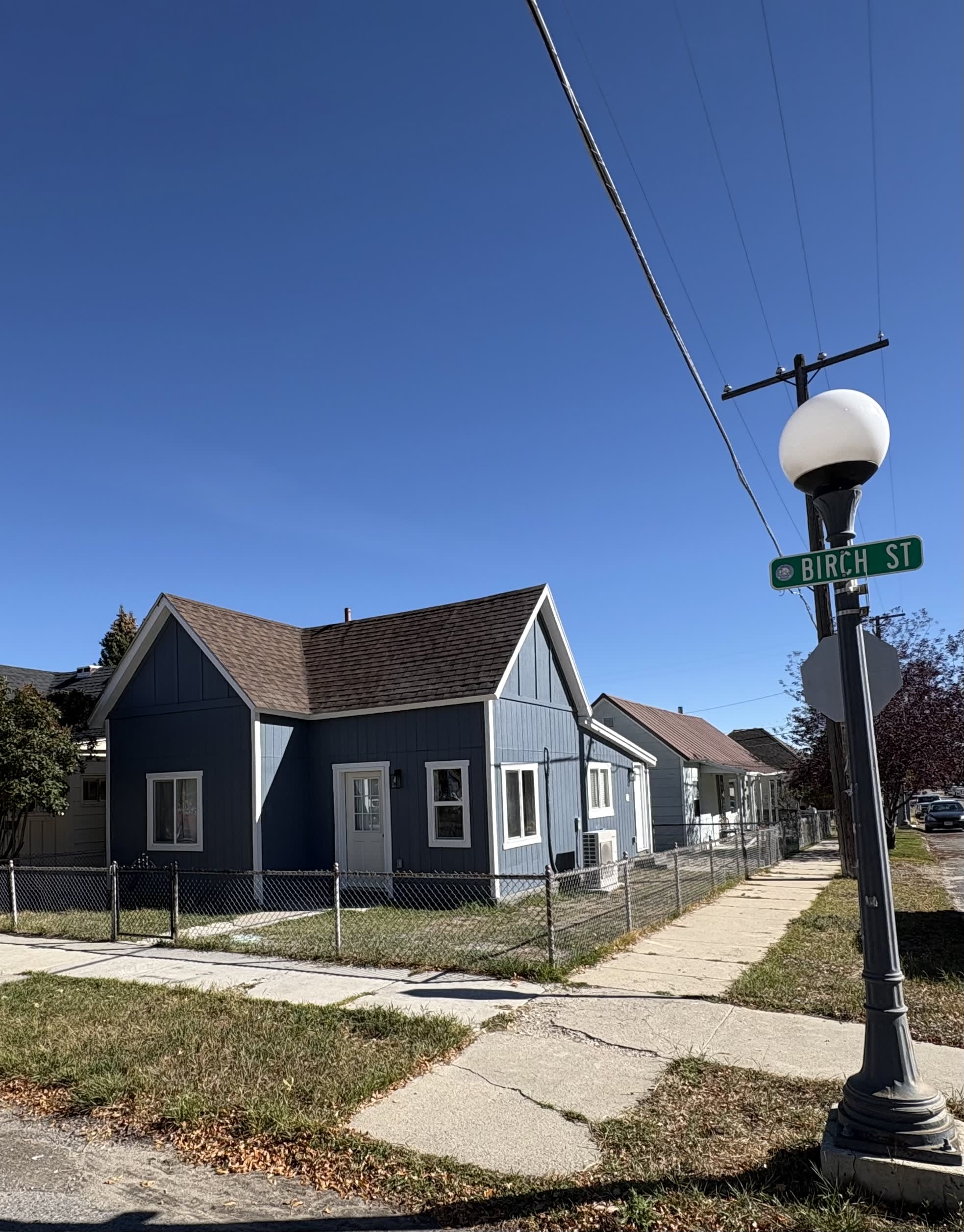 523 Birch Street – photo 1
