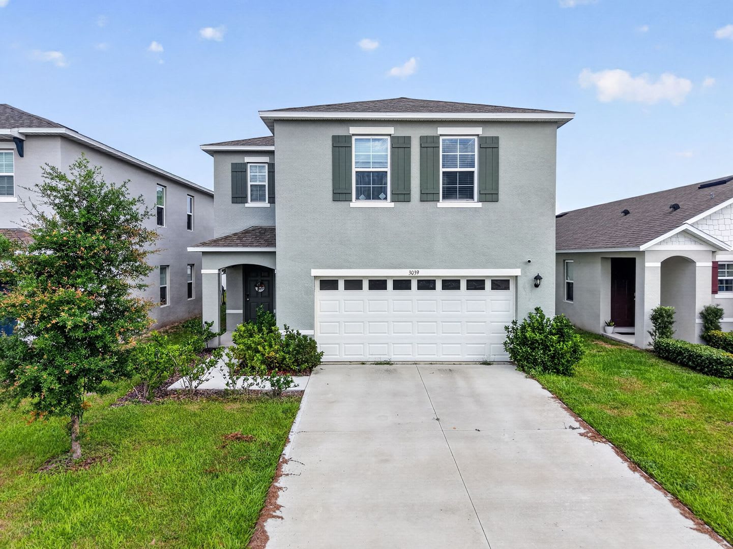 Available Now! 4BR Home in Avalon Park with Fenced Yard & Resort-Style Amenities – photo 1