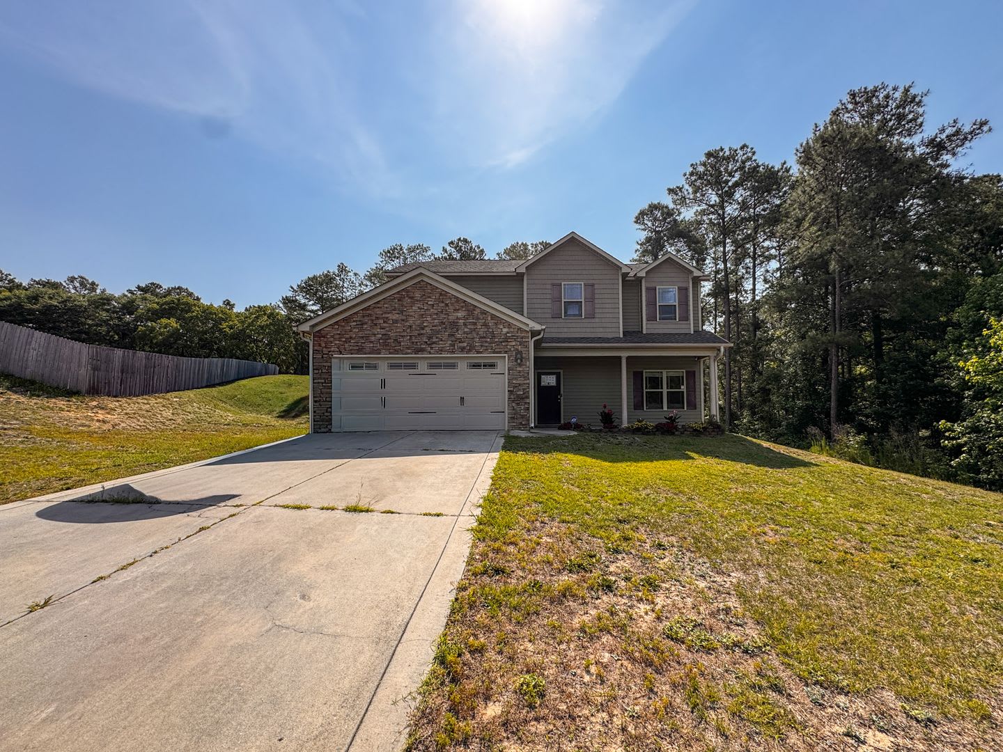 Stunning 4 Bed 2.5 Bath Raeford Home on Cul-de-sac – photo 1
