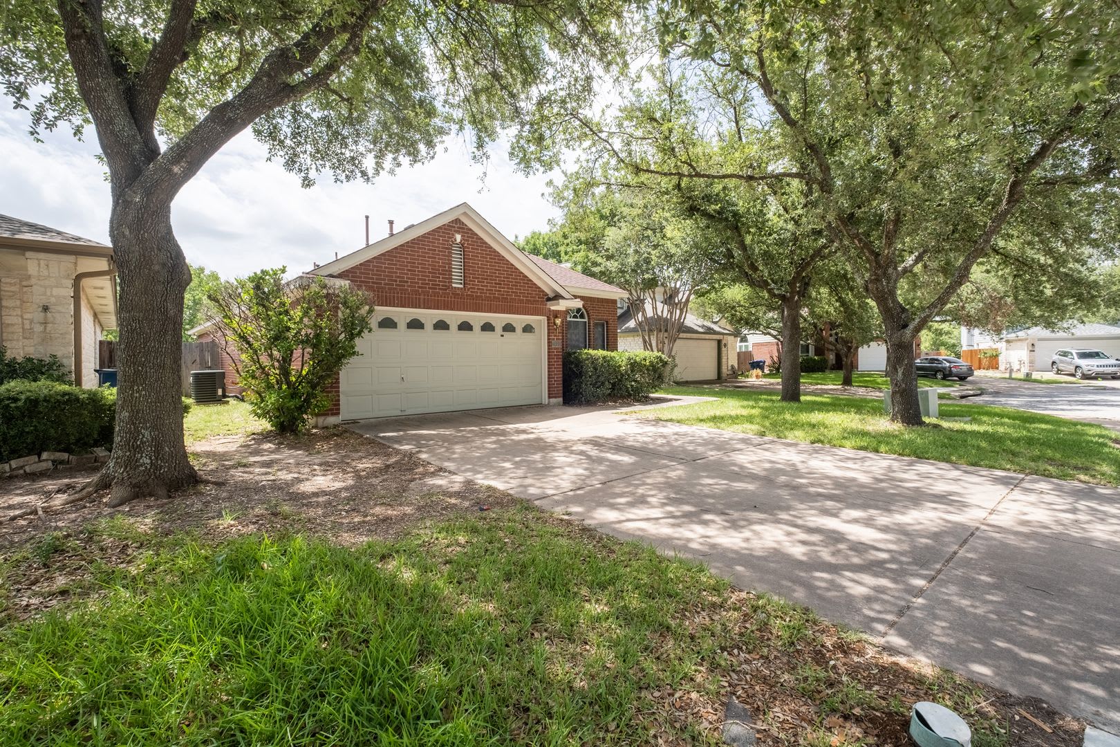 Imagine Coming Home to Comfort, Convenience & Style in North Austin! – photo 3