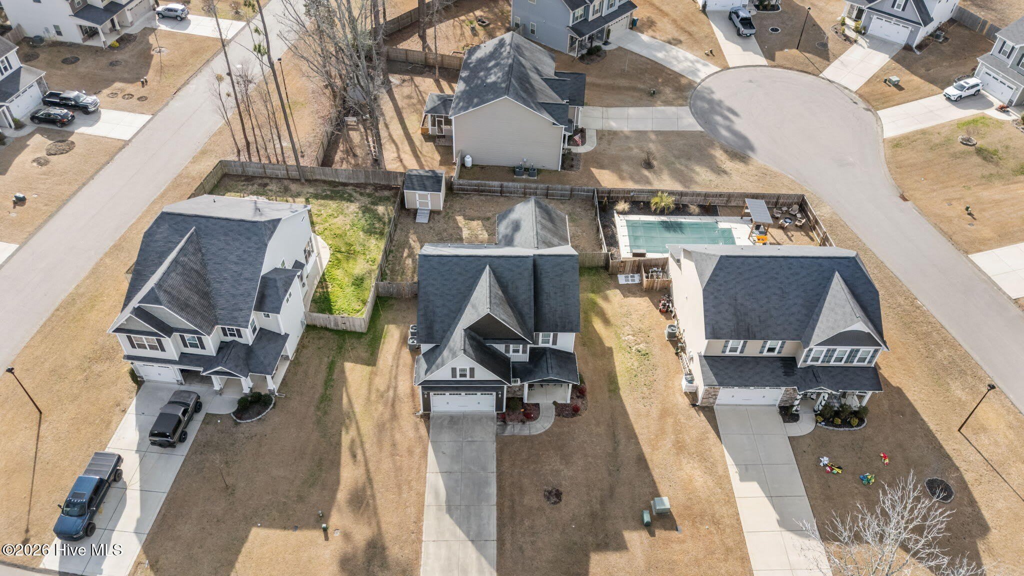 445 Lancaster Drive – photo 2