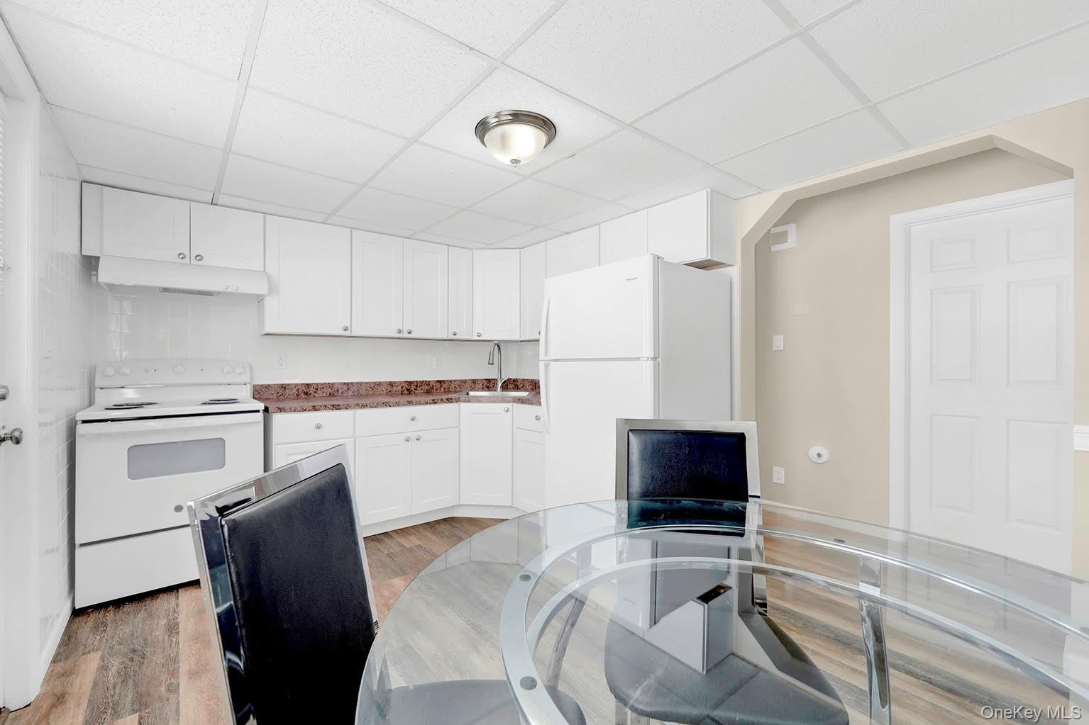 2129 Julia Goldbach Avenue – photo 4