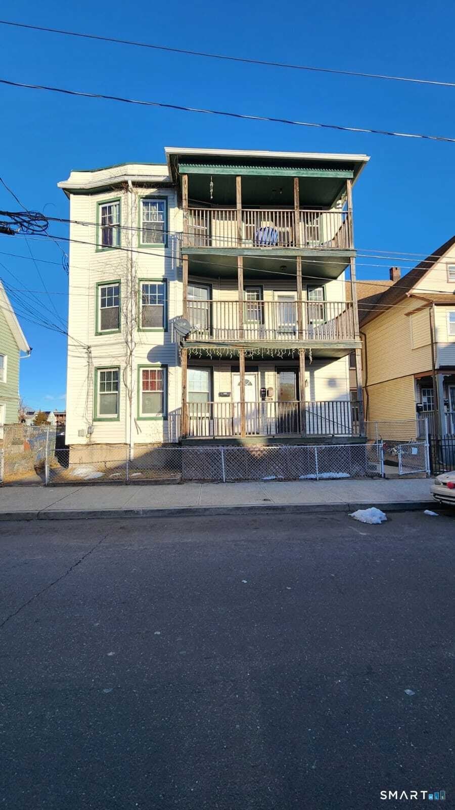 266 Brooks Street – photo 1