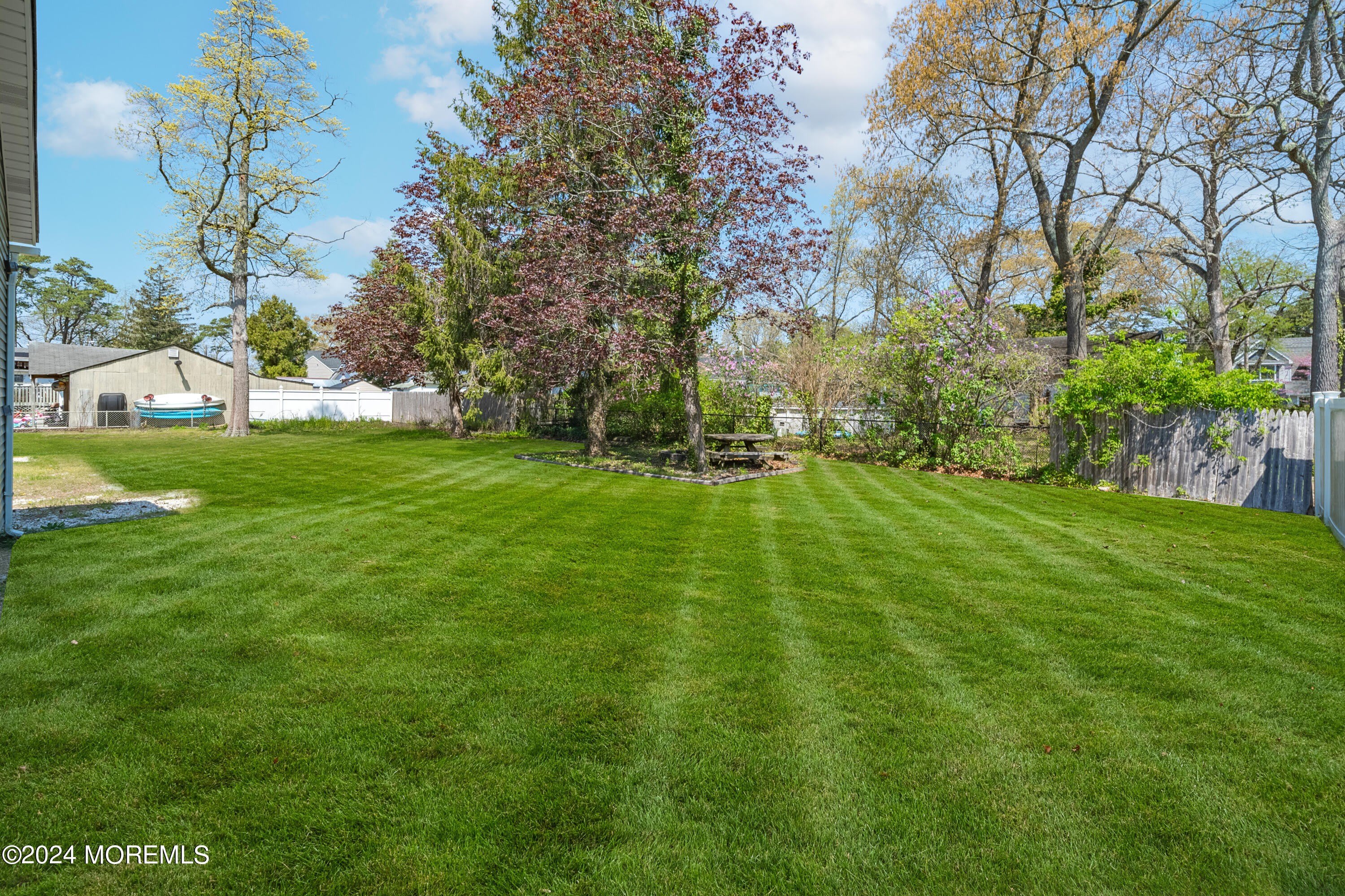 914 Radnor Avenue – photo 5